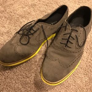 Gray suede Cole haan men size 7, women’s size 8.5